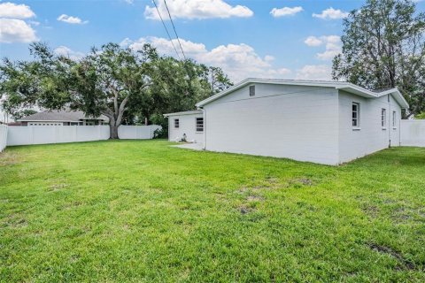 House in Saint Petersburg, Florida 3 bedrooms, 151.24 sq.m. № 1876732 - photo 29