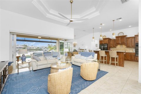 Casa en venta en Punta Gorda, Florida, 3 dormitorios, 195.19 m2 № 1536408 - foto 6