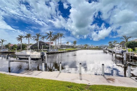 Casa en venta en Punta Gorda, Florida, 3 dormitorios, 195.19 m2 № 1536408 - foto 2