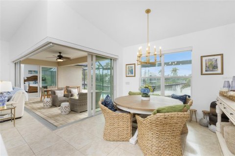 Casa en venta en Punta Gorda, Florida, 3 dormitorios, 195.19 m2 № 1536408 - foto 14