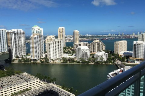 Condo in Miami, Florida, 1 bedroom  № 2183237