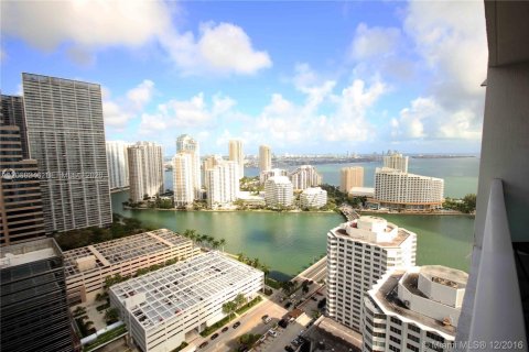 Condo in Miami, Florida, 1 bedroom № 2183237 - photo 13