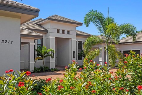 Villa ou maison à vendre à Sarasota, Floride: 3 chambres, 338.54 m2 № 1744345 - photo 2