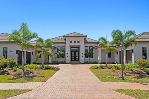 Villa ou maison à vendre à Sarasota, Floride: 3 chambres, 338.54 m2 № 1744345 - photo 1
