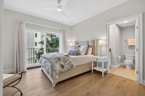 Condominio en venta en Clearwater, Florida, 3 dormitorios, 250.84 m2 № 2101948 - foto 23