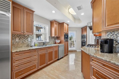 Condominio en venta en Clearwater, Florida, 3 dormitorios, 250.84 m2 № 2101948 - foto 17