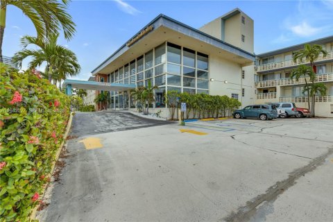 Estudio en el Condominio en Miami Beach, Florida № 2088746