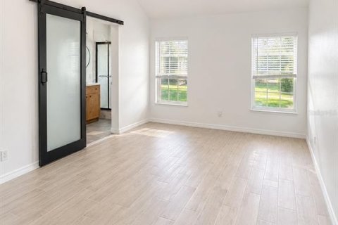 Villa ou maison à vendre à Leesburg, Floride: 2 chambres, 118.91 m2 № 2313316 - photo 22