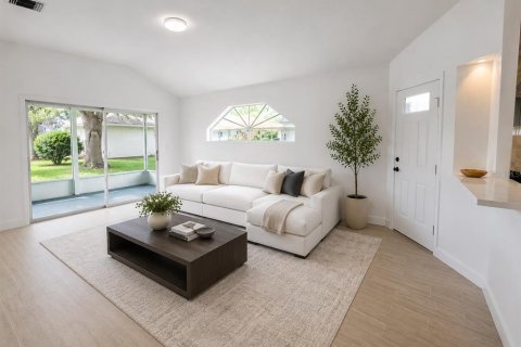 Villa ou maison à vendre à Leesburg, Floride: 2 chambres, 118.91 m2 № 2313316 - photo 16
