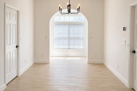 Villa ou maison à vendre à Leesburg, Floride: 2 chambres, 118.91 m2 № 2313316 - photo 2