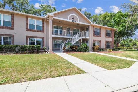 Condo in New Port Richey, Florida, 2 bedrooms  № 1765401 - photo 29