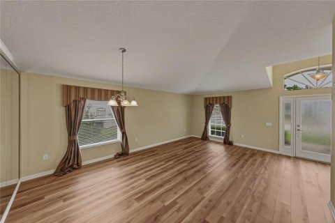 House in Brooksville, Florida 3 bedrooms, 192.68 sq.m. № 2199082 - photo 11