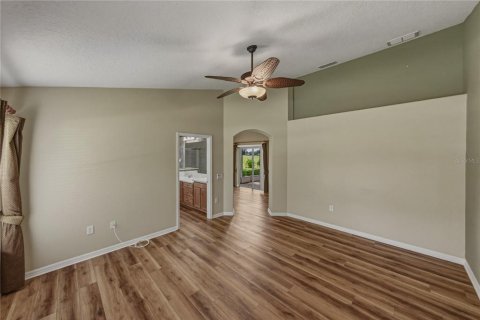House in Brooksville, Florida 3 bedrooms, 192.68 sq.m. № 2199082 - photo 28