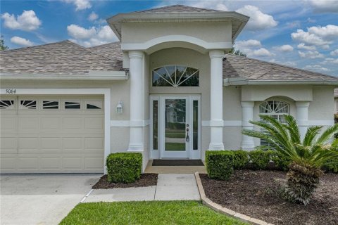 House in Brooksville, Florida 3 bedrooms, 192.68 sq.m. № 2199082 - photo 7