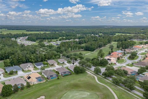 House in Brooksville, Florida 3 bedrooms, 192.68 sq.m. № 2199082 - photo 3