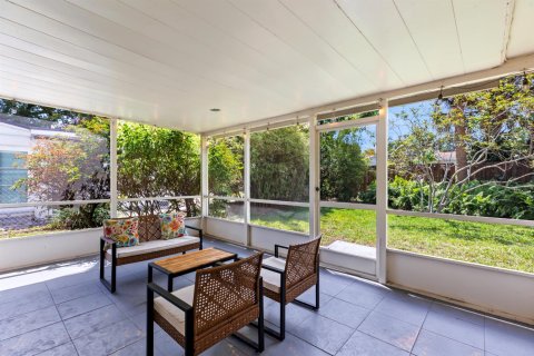 House in Fort Lauderdale, Florida 3 bedrooms, 126.9 sq.m. № 2242423 - photo 26
