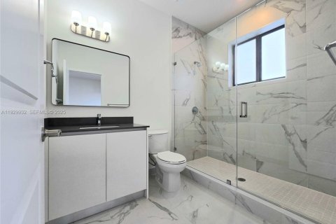 Adosado en alquiler en Homestead, Florida, 3 dormitorios № 1988860 - foto 13