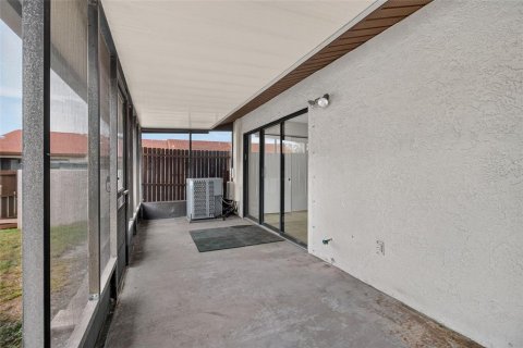 Casa en venta en Largo, Florida, 2 dormitorios, 100.89 m2 № 2197755 - foto 22