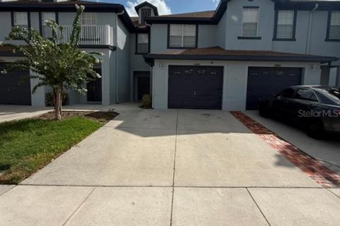 Adosado en alquiler en Kissimmee, Florida, 3 dormitorios, 162.49 m2 № 2204175 - foto 2