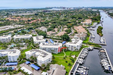 Condo à Juno Beach, Floride, 3 chambres № 2190231