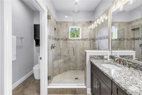 Townhouse in Saint Petersburg, Florida 3 bedrooms, 179.67 sq.m. № 1819476 - photo 27