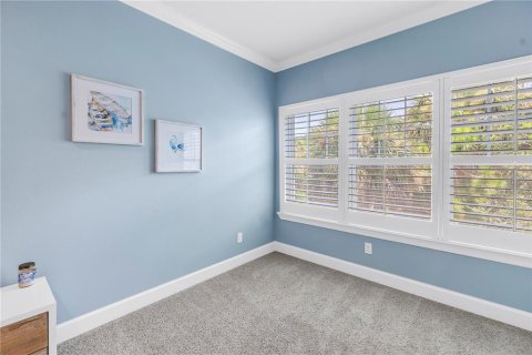 Townhouse in Saint Petersburg, Florida 3 bedrooms, 179.67 sq.m. № 1819476 - photo 24