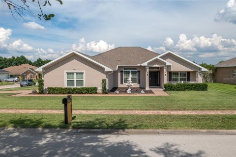 Casa en venta en Eagle Lake, Florida, 4 dormitorios, 216.65 m2 № 1829403 - foto 1