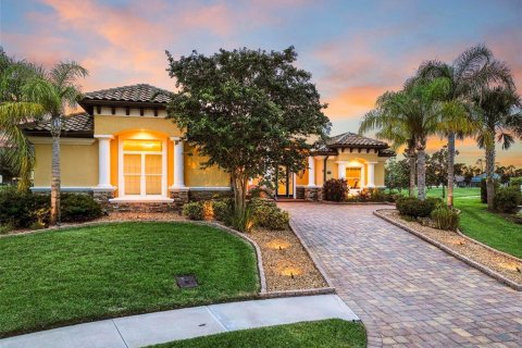 House in Palm Coast, Florida 4 bedrooms, 248.98 sq.m. № 1878078 - photo 2