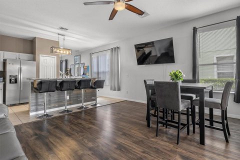 Townhouse in Clermont, Florida 3 bedrooms, 139.63 sq.m. № 1572953 - photo 6