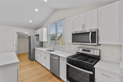 Casa en venta en Sanford, Florida, 5 dormitorios, 303.98 m2 № 1787544 - foto 16