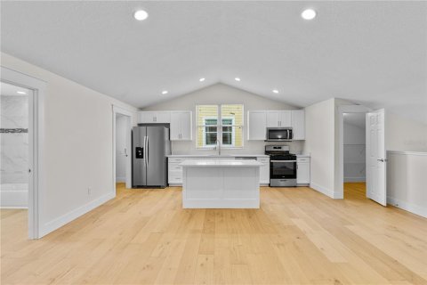 Casa en venta en Sanford, Florida, 5 dormitorios, 303.98 m2 № 1787544 - foto 10