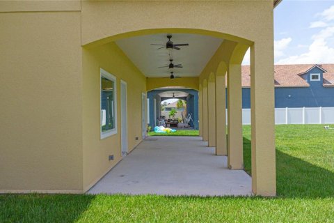 Casa en venta en Sanford, Florida, 5 dormitorios, 303.98 m2 № 1787544 - foto 4