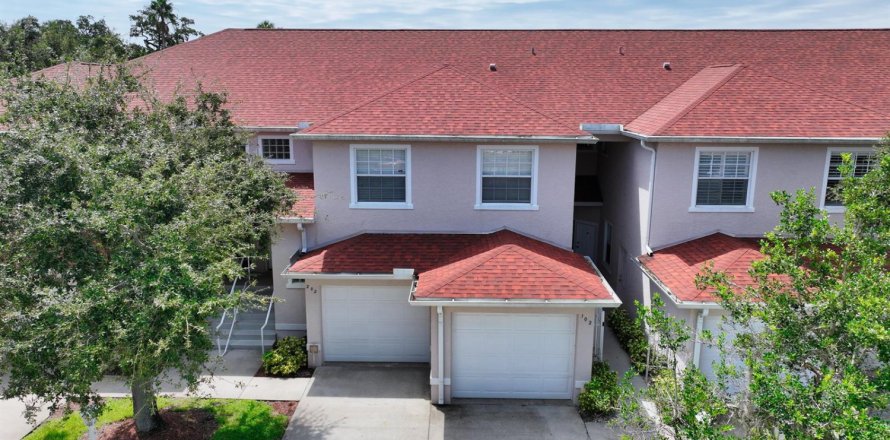 Condominio en Vero Beach, Florida, 3 dormitorios  № 2081878