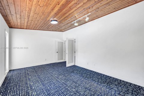 Villa ou maison à louer à Pinecrest, Floride: 4 chambres, 310.85 m2 № 2186724 - photo 20