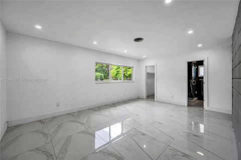Villa ou maison à louer à Pinecrest, Floride: 4 chambres, 310.85 m2 № 2186724 - photo 9