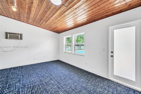 Villa ou maison à louer à Pinecrest, Floride: 4 chambres, 310.85 m2 № 2186724 - photo 19