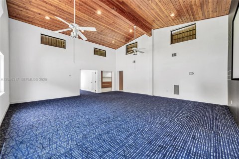 Villa ou maison à louer à Pinecrest, Floride: 4 chambres, 310.85 m2 № 2186724 - photo 18