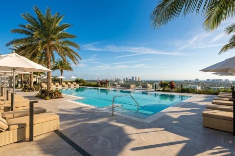 Condo in Lake Park, Florida, 2 bedrooms  № 2363826 - photo 9