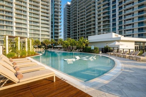Condo in Lake Park, Florida, 2 bedrooms  № 2363826 - photo 12