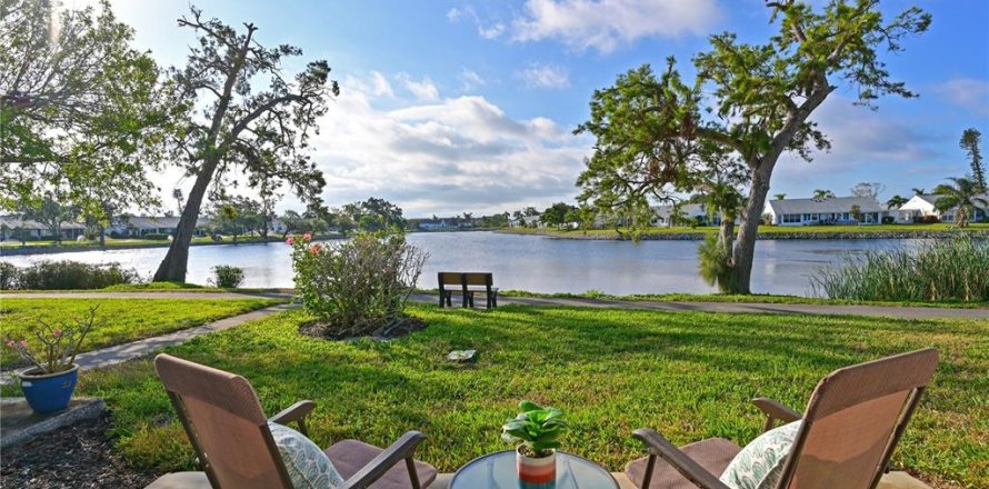 Condo in Bradenton, Florida, 2 bedrooms № 1517191