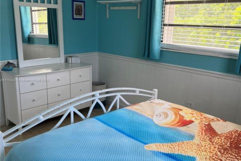 House in Key Largo, Florida 5 bedrooms, 183.57 sq.m. № 1577107 - photo 12