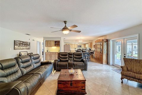 House in Odessa, Florida 5 bedrooms, 209.22 sq.m. № 1884531 - photo 30
