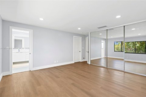 Купить кондоминиум в Холливуд, Флорида 2 спальни, 213.68м2, № 1977668 - фото 21