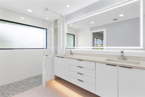 Купить кондоминиум в Холливуд, Флорида 2 спальни, 213.68м2, № 1977668 - фото 16