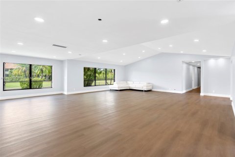 Купить кондоминиум в Холливуд, Флорида 2 спальни, 213.68м2, № 1977668 - фото 4