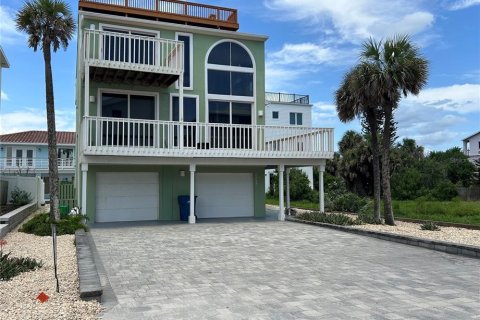 House in New Smyrna Beach, Florida 3 bedrooms, 255.3 sq.m. № 2199847