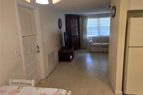 Villa ou maison à vendre à Palm Harbor, Floride: 2 chambres, 82.59 m2 № 1883234 - photo 29