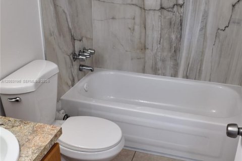 Apartment in Cutler Bay, Florida 2 bedrooms, 20773.04 sq.m. № 2066743 - photo 12