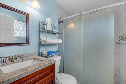 Casa en venta en Tamarac, Florida, 4 dormitorios, 184.13 m2 № 2299457 - foto 23