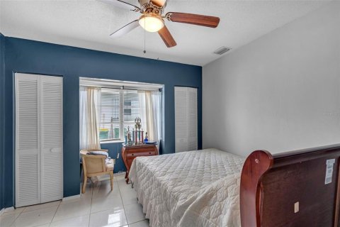 Casa en venta en Tamarac, Florida, 4 dormitorios, 184.13 m2 № 2299457 - foto 24